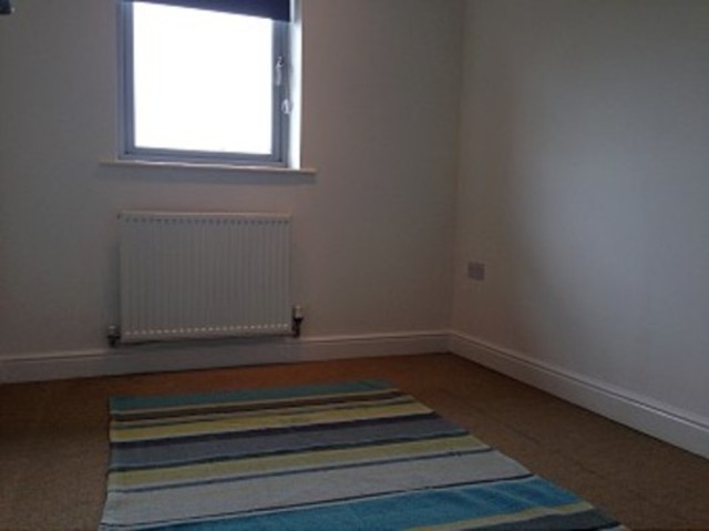 Image of 2 bedroom Flat to rent in Millicent Grove London N13 at Millicent Grove  Palmers Green, N13 6HQ