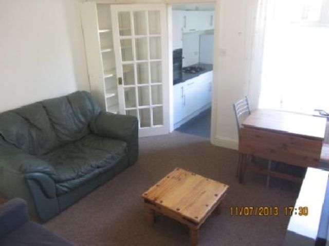  Image of 4 bedroom House Share to rent in Milner Road Selly Oak Birmingham B29 at Selly Oak West Midlands Selly Oak, B29 7RQ