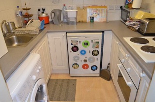  Image of 1 bedroom Flat to rent in Millstream Close London N13 at Milstream Close  Palmers Green, N13 6EF