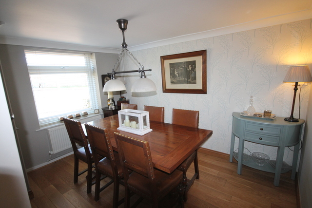  Image of 2 bedroom Cottage for sale in Milton Road Clapham Bedford MK41 at Beds  Clapham, MK41 6AP