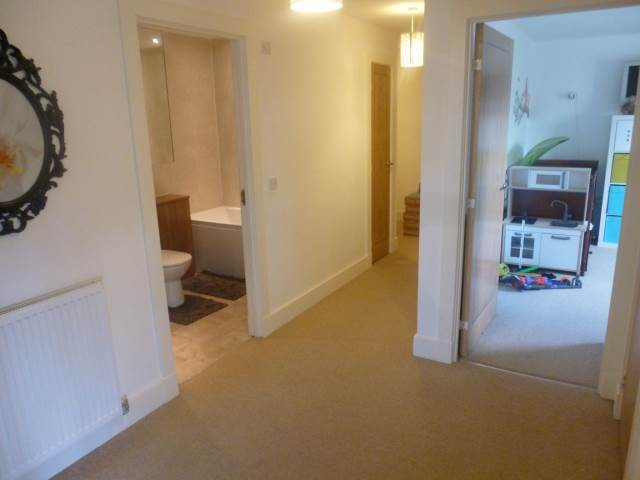  Image of 2 bedroom Flat to rent in Milton Road East Edinburgh EH15 at Joppa Edinburgh Edinburgh, EH15 2NL