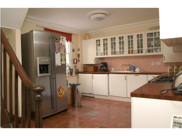  Image of 3 bedroom Terraced house to rent in Mitchison Road London N1 at Mitchison Road  Islington, N1 3NJ