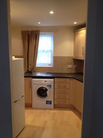 Image of 2 bedroom Flat to rent in Monarch Way Ilford IG2 at MONARCH WAY  NEWBURY PARK, IG2 7NY