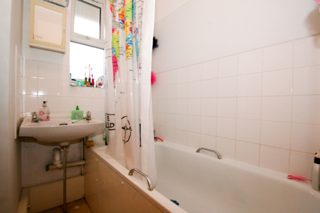  Image of 3 bedroom Ground Flat for sale in Harford Street London E1 at Moray House  London, E1 4PH
