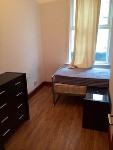  Image of 2 bedroom Flat to rent in Morris Road London E15 at MORRIS ROAD STRATFORD LONDON, E15 2BQ
