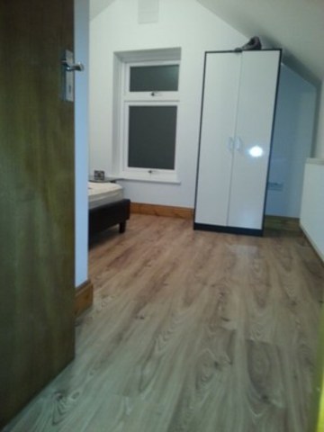  Image of 2 bedroom Flat to rent in Morris Road London E15 at MORRIS ROAD  STRATFORD, E15 2BQ