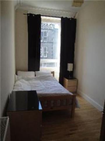  Image of 4 bedroom Flat to rent in Morrison Street Edinburgh EH3 at City Centre Edinburgh Edinburgh, EH3 8EB