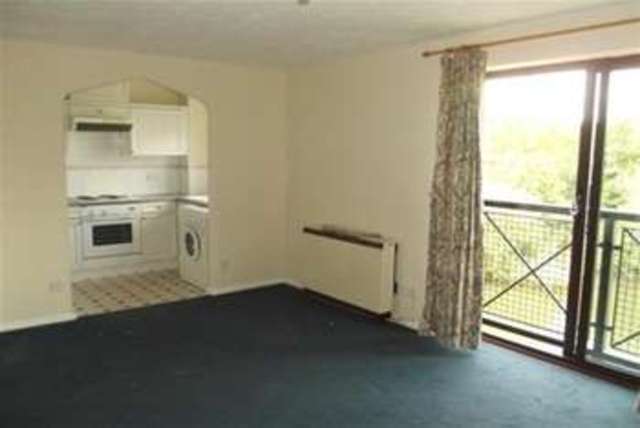  Image of 2 bedroom Flat to rent in Mortimers Quay Evesham WR11 at Evesham, WR11 3AS