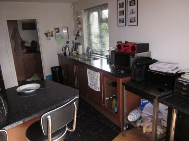  Image of 4 bedroom End of Terrace for sale in Mount Pleasant Lane London E5 at Mount Pleasant Lane  London, E5 9DW