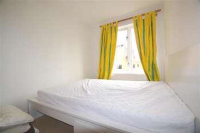  Image of 2 bedroom Apartment to rent in Trinity Road London SW19 at Merton, SW19 8QT