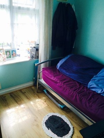  Image of 3 bedroom Terraced house to rent in Neasham Road Becontree Dagenham RM8 at NEASHAM ROAD  BECONTREE, RM8 2LT