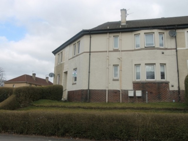  Image of 2 bedroom Flat to rent in Netherhill Road Paisley PA3 at Paisley Renfrewshire Renfrewshire, PA3 4RH