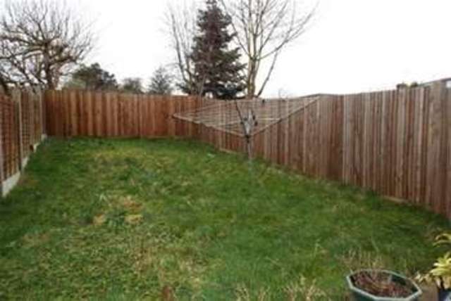  Image of 1 bedroom Flat to rent in Netherlands Road New Barnet Barnet EN5 at Barnet, EN5 1BP