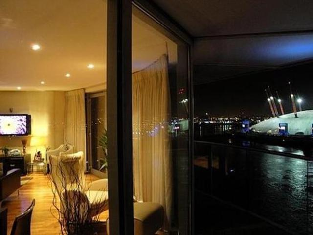  Image of 2 bedroom Apartment to rent in Fairmont Avenue London E14 at New Providence Wharf Fairmont Avenue Canary Wharf, E14 9PA