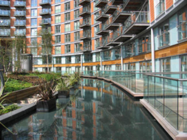  Image of 2 bedroom Apartment to rent in Fairmont Avenue London E14 at New Providence Wharf Fairmont Avenue Canary Wharf, E14 9PA