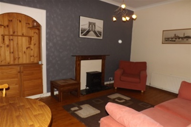  Image of 2 bedroom Flat to rent in Newhouse Stirling FK8 at Stirling Town Stirling Stirling, FK8 2AG