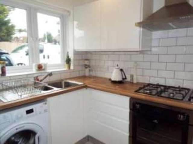  Image of 2 bedroom Terraced house for sale in Niagara Close Cheshunt Waltham Cross EN8 at Cheshunt Waltham Cross Cheshunt, EN8 9HA