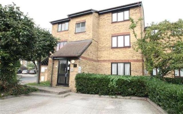  Image of 1 bedroom Apartment for sale in Caradon Close London E11 at Noel Baker Court 1 Caradon Close London, E11 4TB