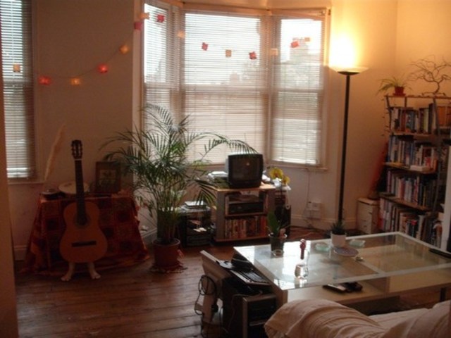  Image of 1 bedroom Terraced house to rent in Norlington Road London E10 at NORLINGTON ROAD LEYTON LONDON, E10 6JZ