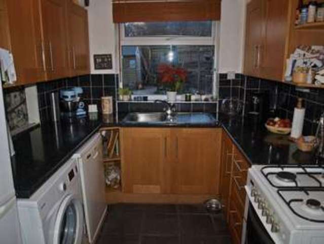  Image of 3 bedroom Semi-Detached house for sale in Suncote Avenue Dunstable LU6 at Suncote Avenue  Dunstable, LU6 1BN