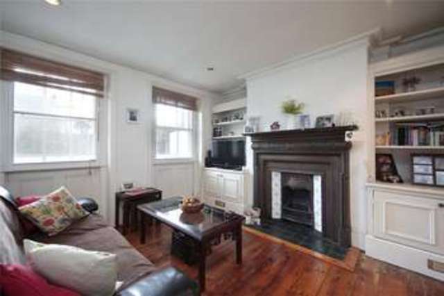  Image of 2 bedroom Flat to rent in North Side Wandsworth Common London SW18 at Wandsworth London Earlsfield, SW18 2SL