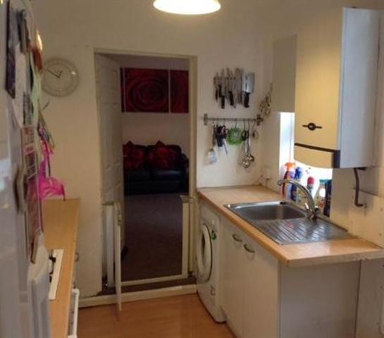  Image of 2 bedroom Flat to rent in Northbourne Street Gateshead NE8 at Northbourne Street  Gateshead, NE8 4AH