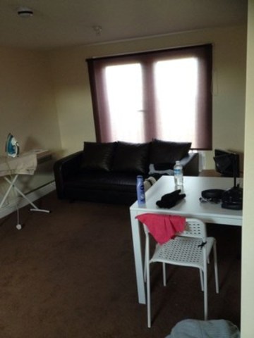  Image of 1 bedroom Terraced house to rent in Northbrook Road Cranbrook Ilford IG1 at NORTHBROOK ROAD  ILFORD, IG1 3BS