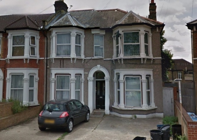  Image of 2 bedroom Flat to rent in Northbrook Road Cranbrook Ilford IG1 at Northbrook Road  Ilford, Essex, IG1 3BP