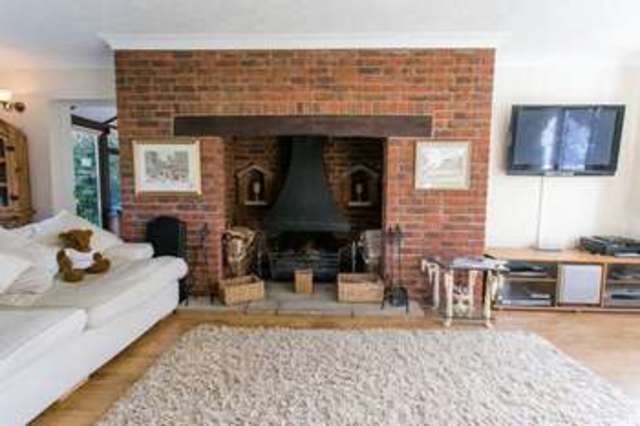 Image of 4 bedroom Detached house for sale in Northons Lane Holbeach Spalding PE12 at 60 Northons Lane Holbeach Spalding, PE12 7PZ