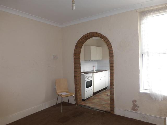  Image of 2 bedroom End of Terrace for sale in Norwich Road Lowestoft NR32 at Norwich Road  Lowestoft, NR32 2BH