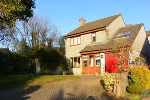  Image of 3 bedroom Detached house for sale in Oak Drive Liskeard PL14 at Oak Drive  Liskeard, PL14 4EU