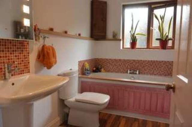  Image of 3 bedroom Detached house for sale in Oak Drive Liskeard PL14 at Oak Drive  Liskeard, PL14 4EU