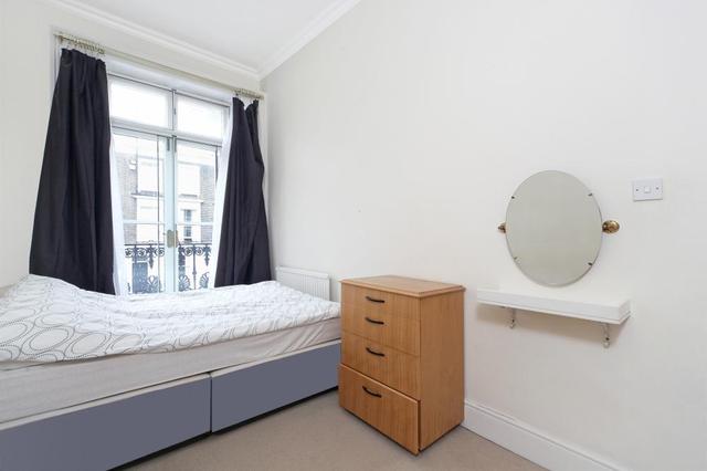  Image of 2 bedroom Property to rent in Oakley Street London SW3 at Oakley Street  London, SW3 5NN