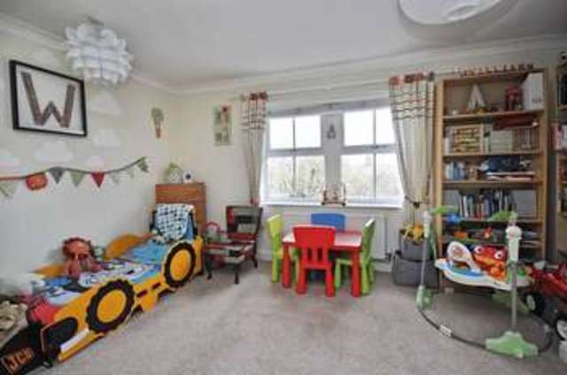  Image of 4 bedroom Detached house for sale in Ock Bridge Place Abingdon OX14 at Ock Bridge Place  Abingdon, OX14 5FW