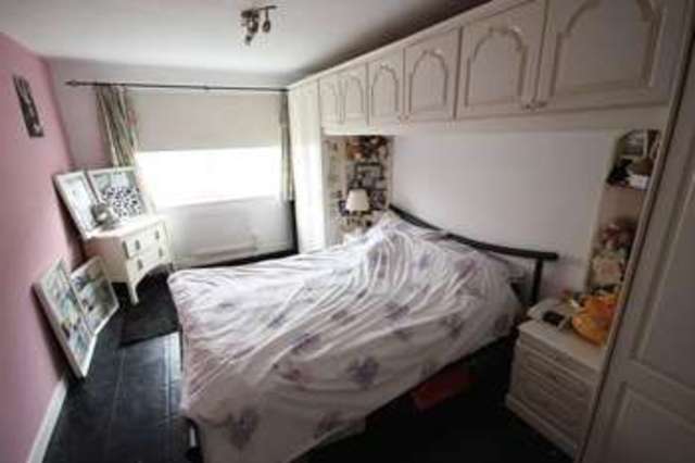  Image of 2 bedroom Flat for sale in The Shires Old Bedford Road Luton LU2 at The Shires Old Bedford Road Luton, LU2 7QB