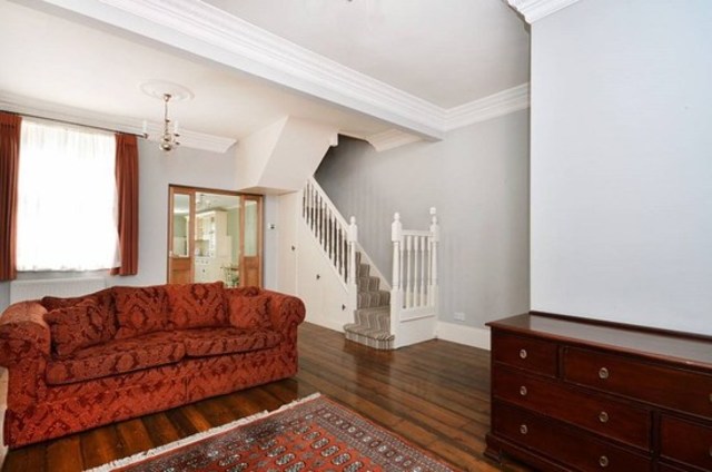  Image of 3 bedroom Detached house to rent in Old Ford Road London E3 at OLD FORD ROAD  BETHNAL GREEN, E3 5TA
