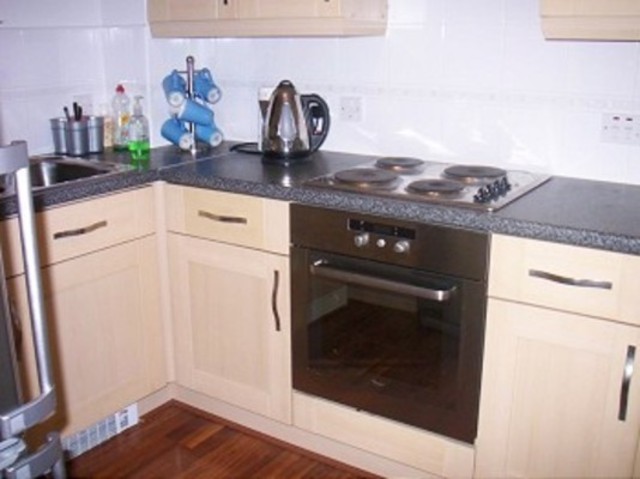  Image of 2 bedroom Flat to rent in Orton Grove Enfield EN1 at Orton Grove Melling Drive Enfield Town, EN1 4UE