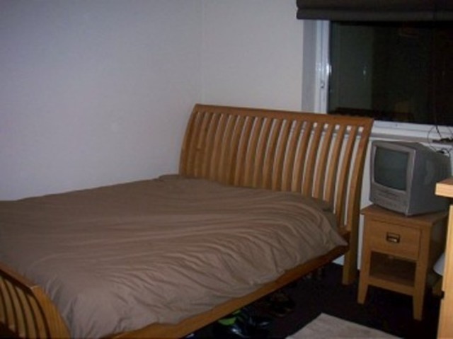  Image of 2 bedroom Flat to rent in Orton Grove Enfield EN1 at Orton Grove Melling Drive Enfield Town, EN1 4UE