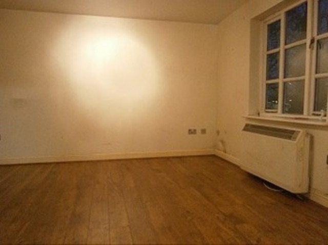  Image of 2 bedroom Apartment for sale in Otter Close London E15 at Otter Close  Stratford, E15 2PX