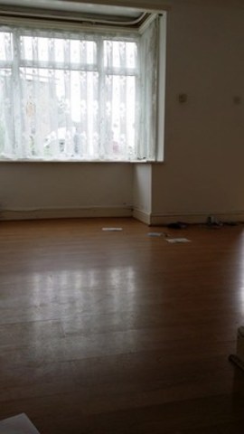  Image of 3 bedroom Terraced house to rent in Oval Road South Dagenham RM10 at OVAL ROAD SOUTH  DAGENHAM HEATH, RM10 9DS