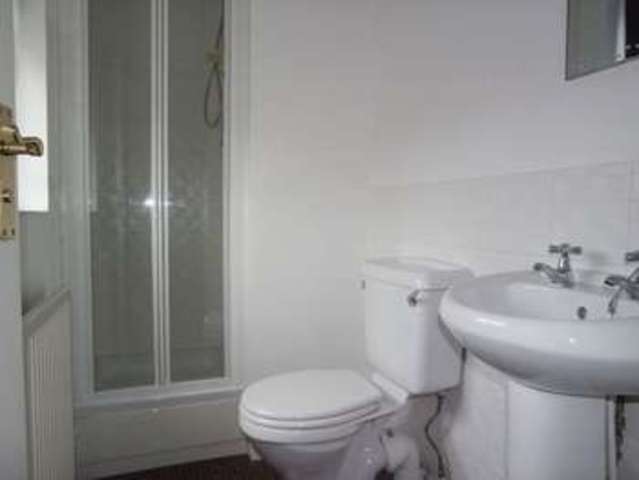  Image of 3 bedroom Detached house to rent in Ovaldene Way Trentham Stoke-on-Trent ST4 at Ovaldene Way Trentham Stoke-On-Trent, ST4 8HZ