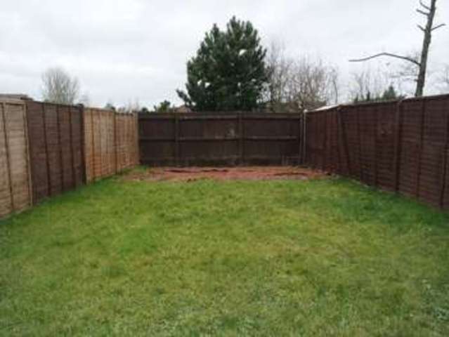  Image of 3 bedroom Detached house to rent in Ovaldene Way Trentham Stoke-on-Trent ST4 at Ovaldene Way Trentham Stoke-On-Trent, ST4 8HZ