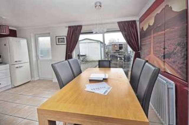  Image of 3 bedroom Terraced house for sale in Overmead Abingdon OX14 at Overmead  Abingdon, OX14 5NB