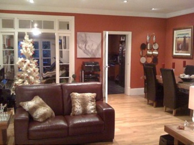  Image of 3 bedroom Detached house to rent in Park Avenue Enfield EN1 at Park Avenue  Bush Hill Park, EN1 2HH