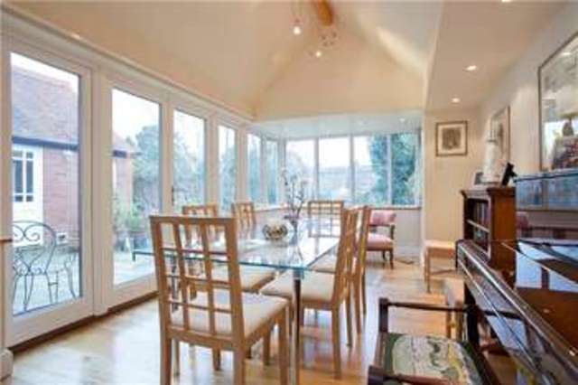  Image of 6 bedroom Semi-Detached house for sale in Park Crescent Abingdon OX14 at Abingdon Oxfordshire Abingdon, OX14 1DF