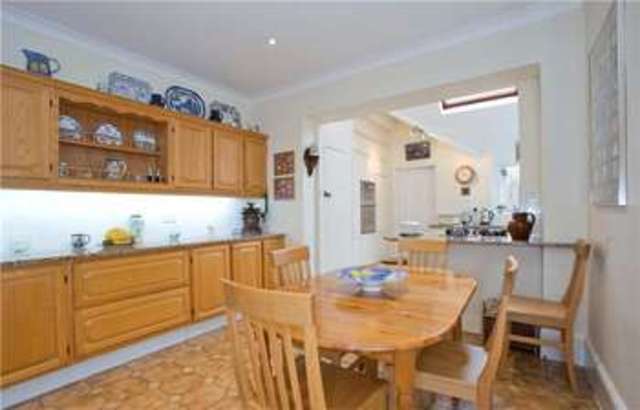  Image of 6 bedroom Semi-Detached house for sale in Park Crescent Abingdon OX14 at Abingdon Oxfordshire Abingdon, OX14 1DF