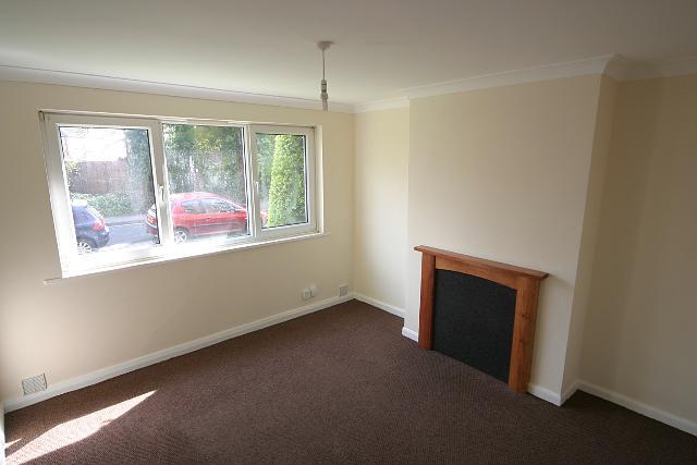  Image of 2 bedroom Flat to rent in Magdala Road Cosham Portsmouth PO6 at Magdala Road Cosham Portsmouth, PO6 2QH