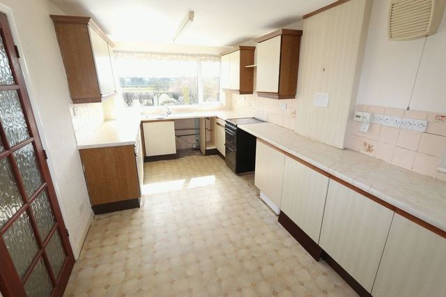  Image of 4 bedroom Detached house for sale in Park Road Ratby Leicester LE6 at Park Road Ratby Leicester, LE6 0JL