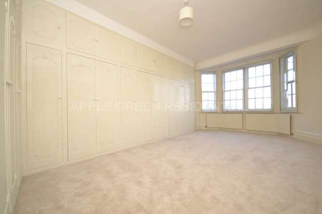  Image of 5 bedroom House Share to rent in Park Road London NW8 at Park Road St John`s Wood London, NW8 7HY