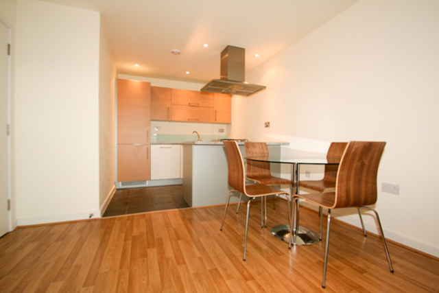  Image of 2 bedroom Apartment to rent in Devons Road London E3 at Parkview Court Metro East London, E3 3AN
